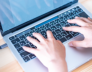 「グリーンサイト」・「建設キャリアアップシステム」登録